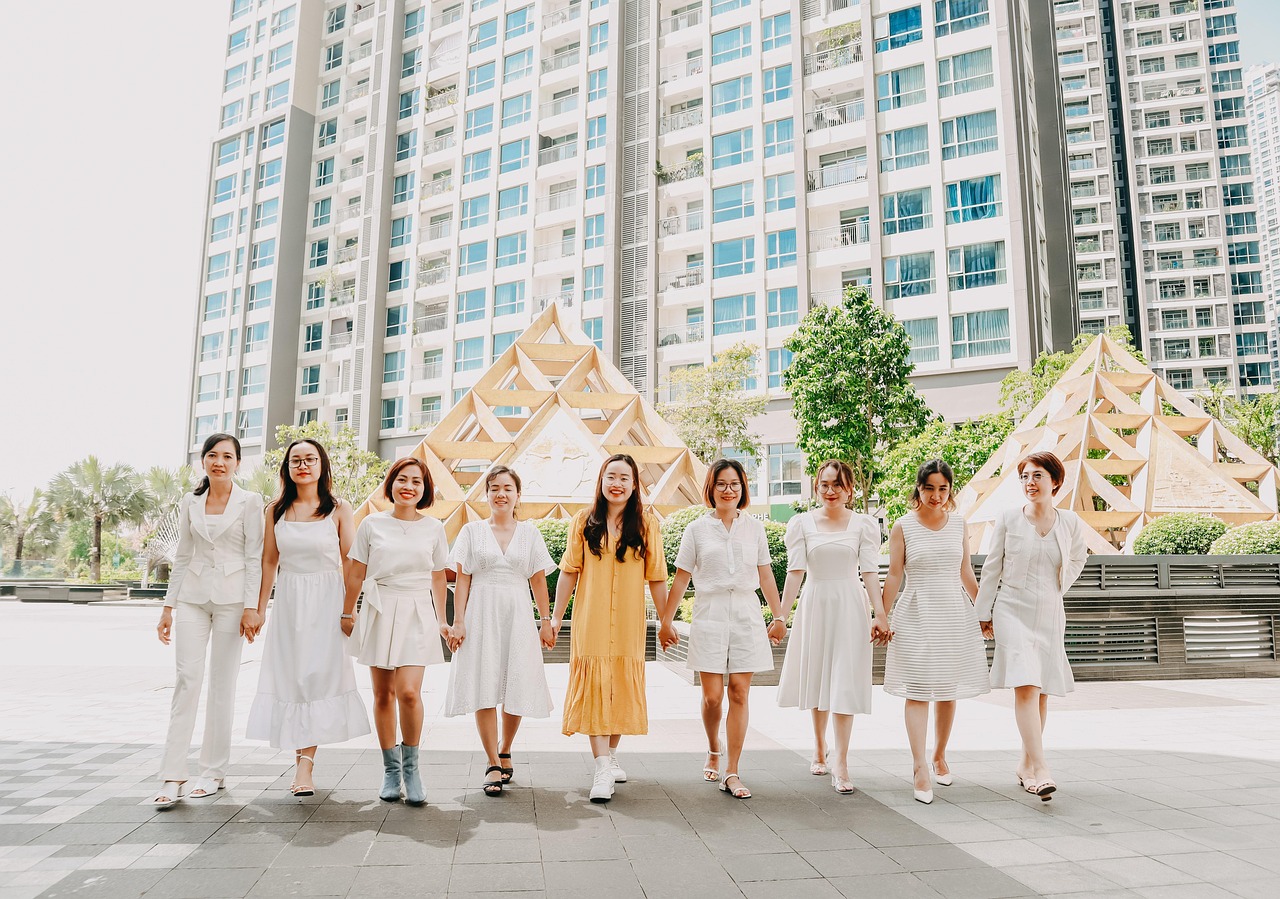 无限互联实名账号：荣一平台开户